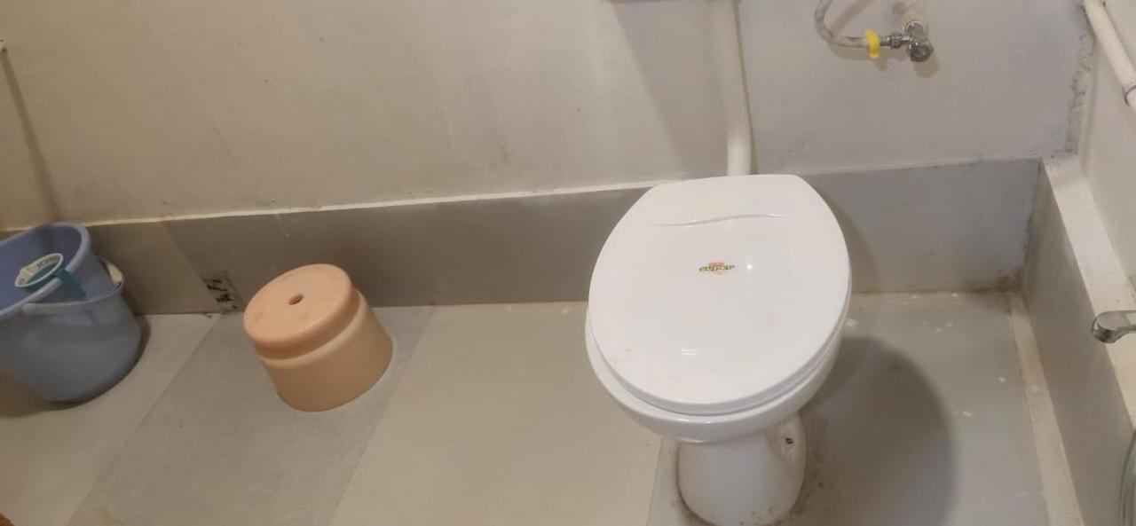 Hilltone Veg Non Veg Matheran Otel Dış mekan fotoğraf