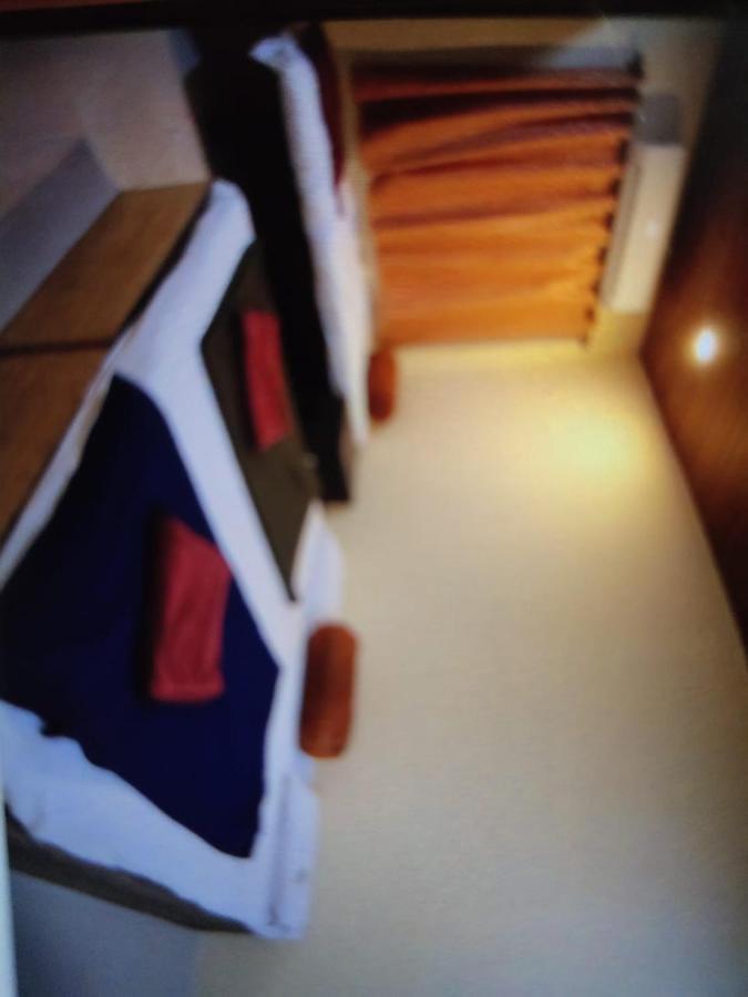 Hilltone Veg Non Veg Matheran Otel Dış mekan fotoğraf